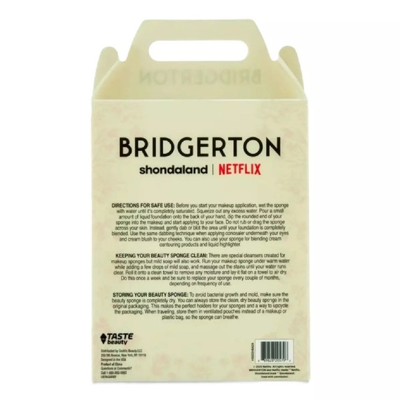 Bridgerton Heart-Shaped Makeup Sponges - Picture 9 of 14